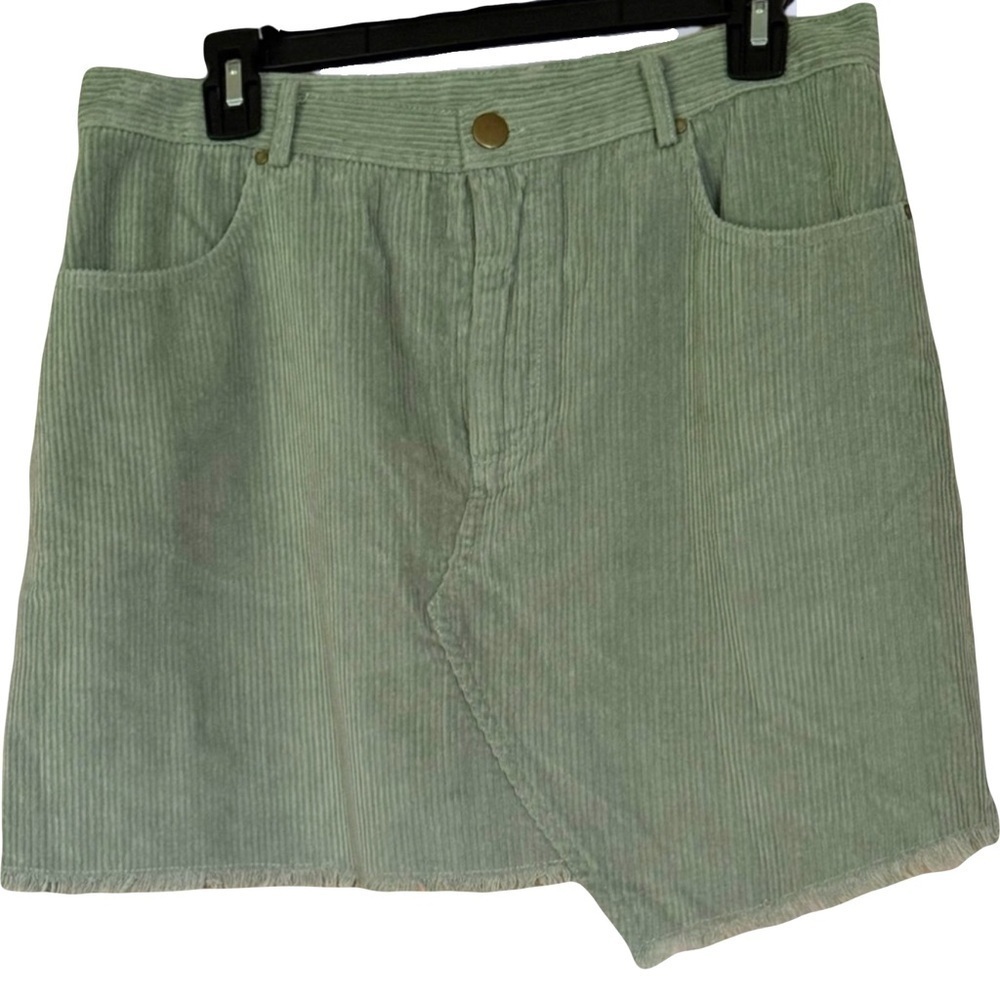 NAKED ZEBRA NWT women’s green corduroy mini skirt